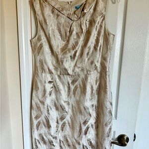 Antonio Melani Dress Women's 10 Sheath Metallic Gold Print Cap Sleeve - Holiday